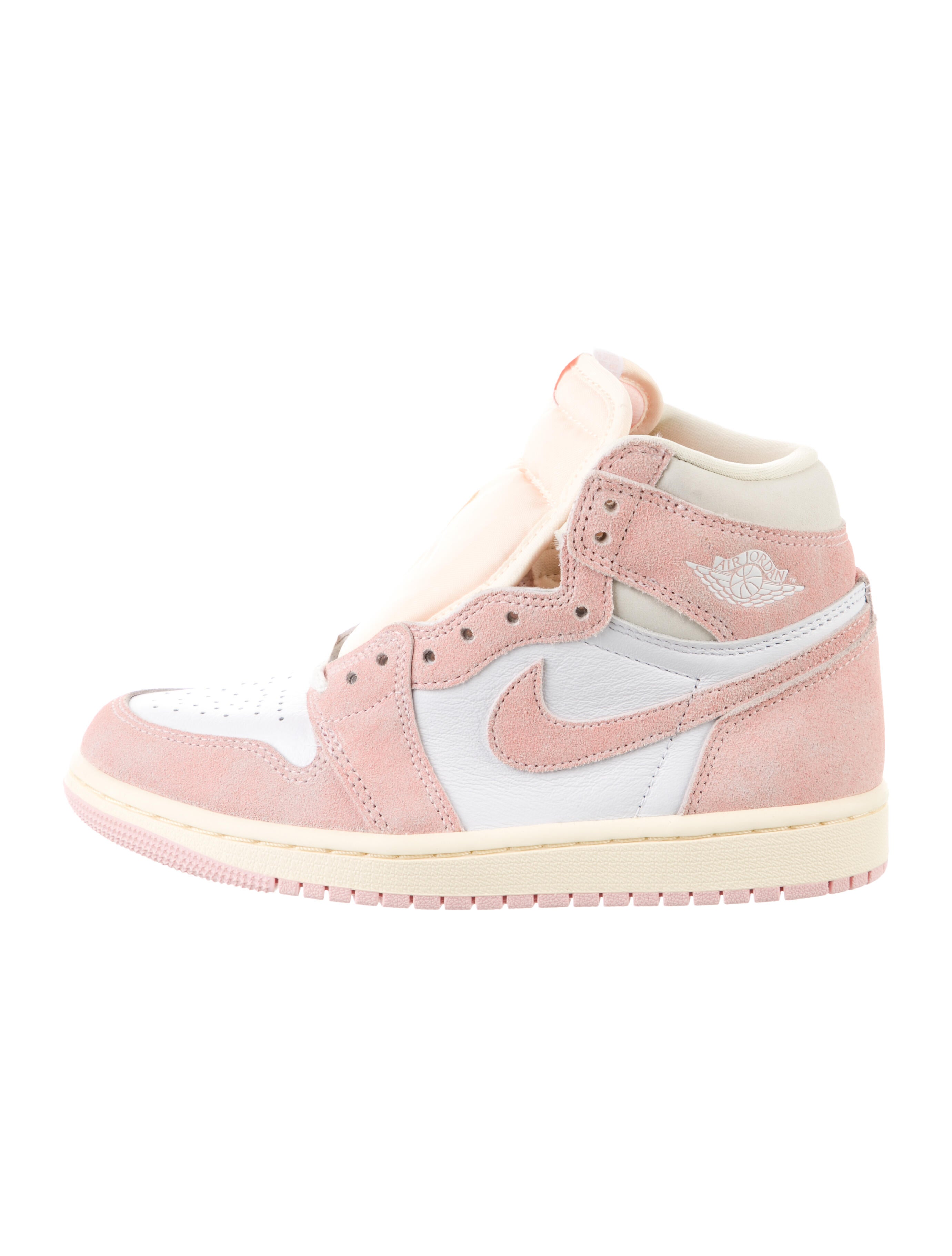 Jordan Jordan 1 Retro High OG Athletic Sneakers