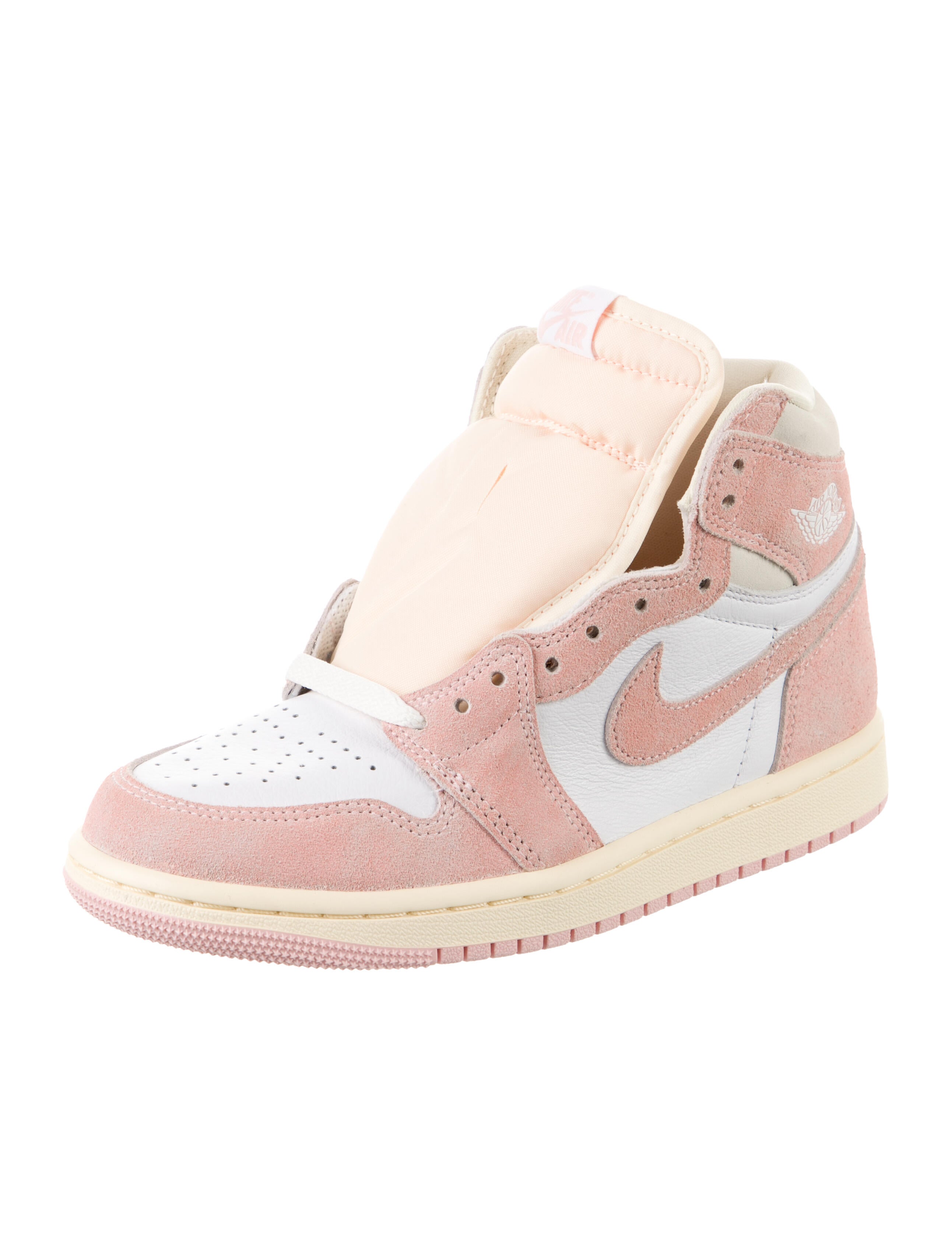 Jordan Jordan 1 Retro High OG Athletic Sneakers