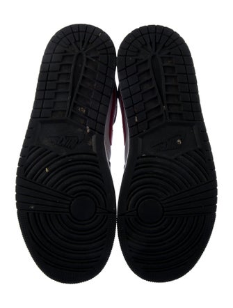 Jordan Jordan 1 Mid Sneakers