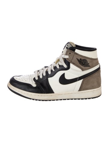 Jordan Sneakers 1 Retro High US 8.5 |