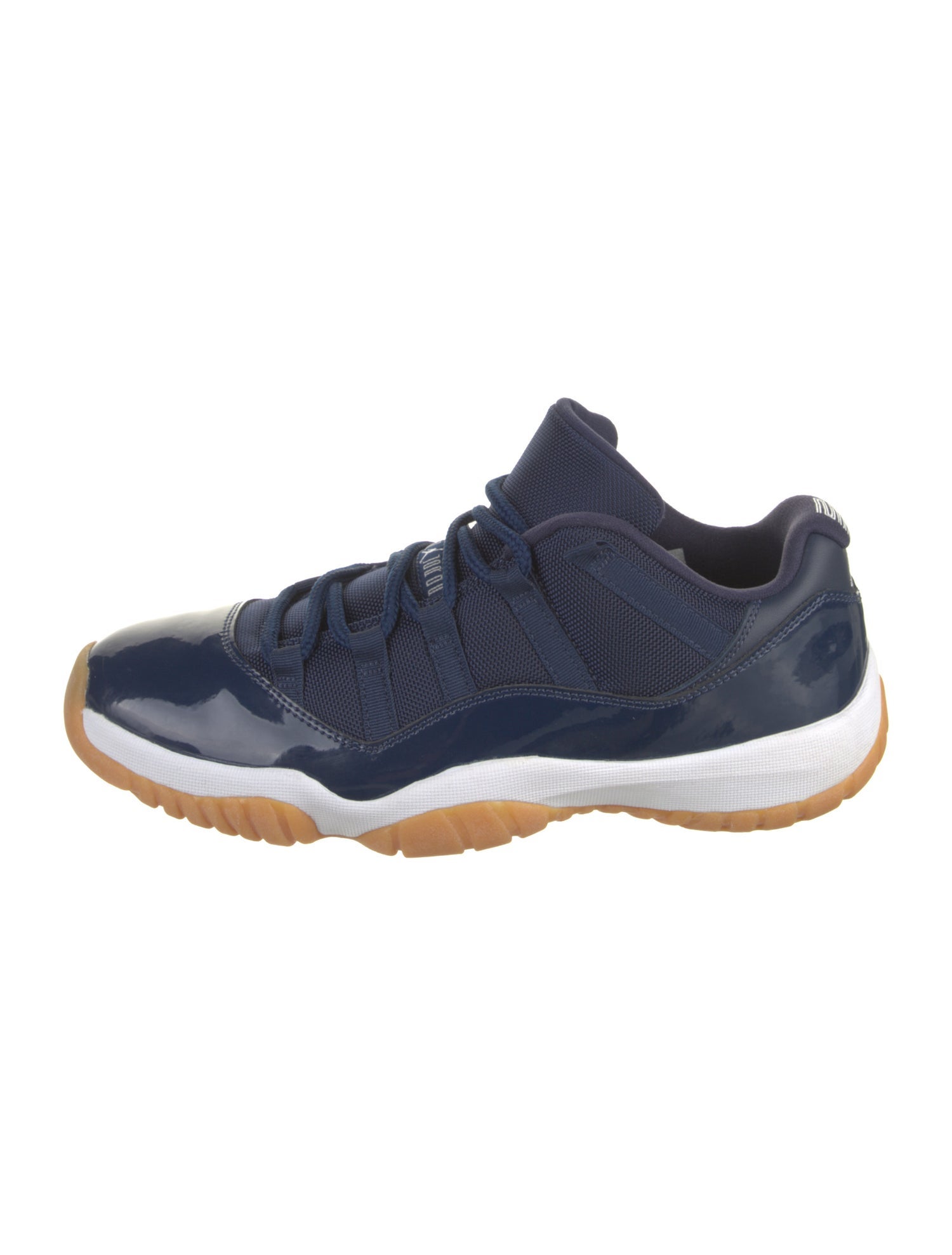 Jordan 11 Retro 'Navy Gum' Sneakers