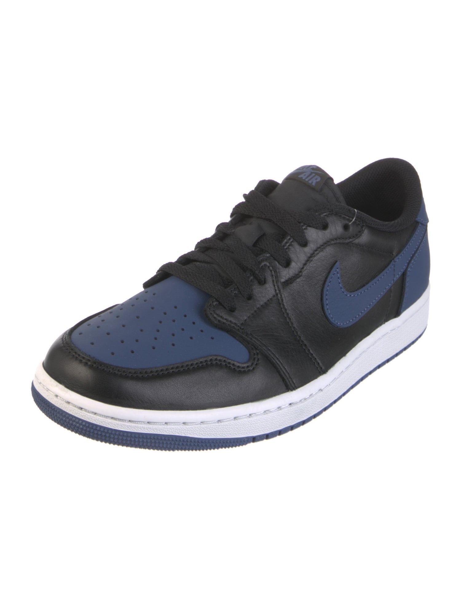 Jordan 2021 Leather Sneakers