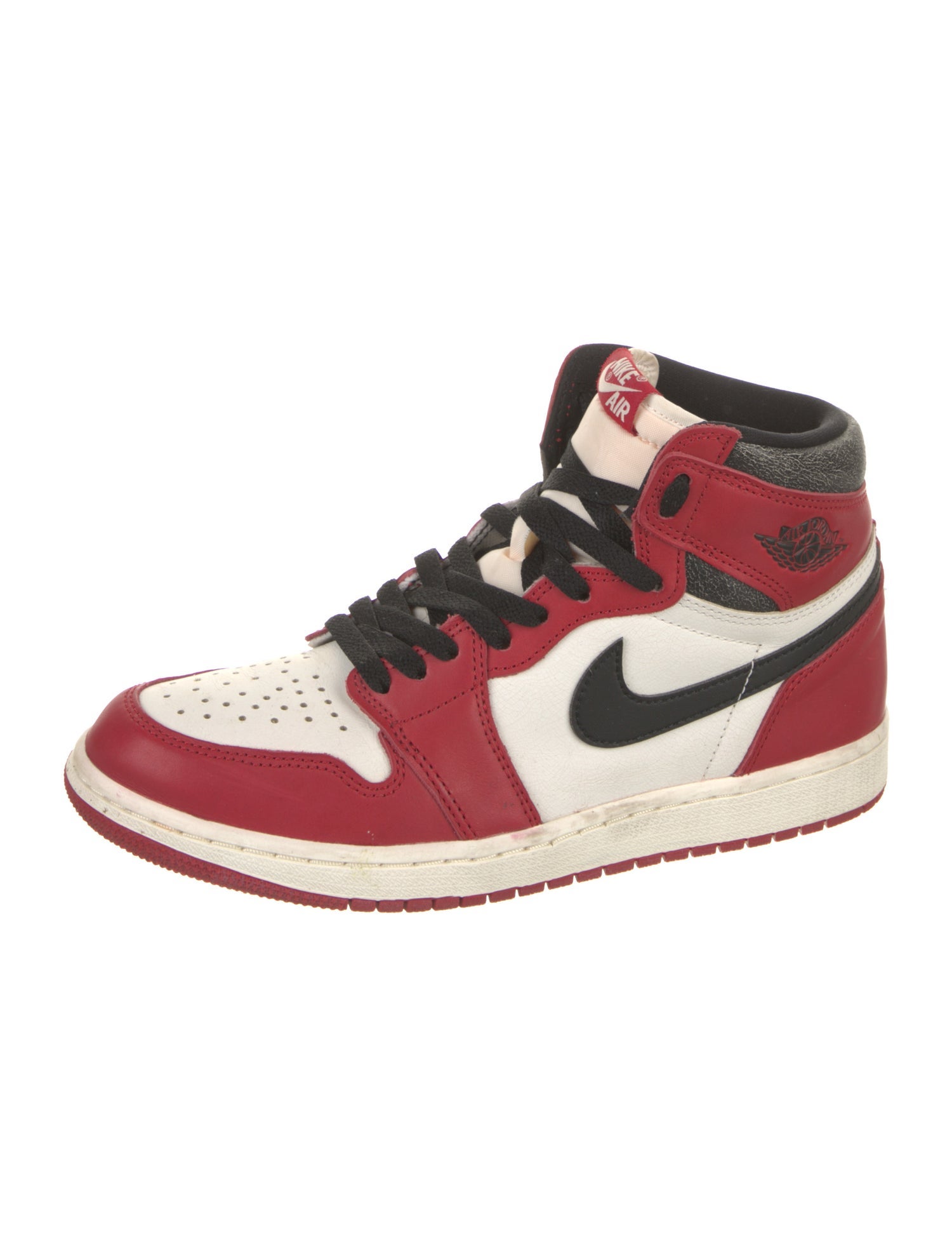 Jordan 1 Retro High OG Chicago Lost and Found Sneakers