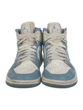 Jordan 1 Mid UNC Sneakers