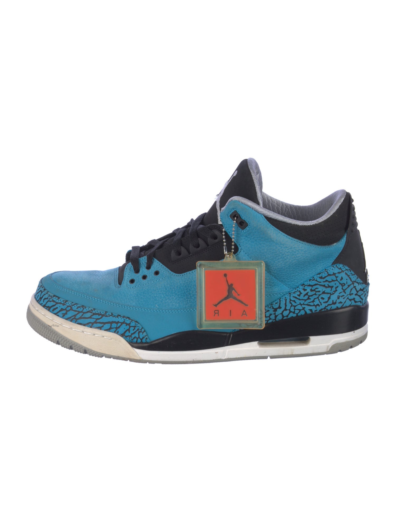 Jordan 3 Retro Powder Blue Sneakers
