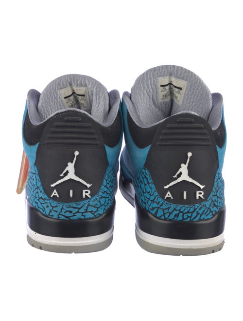 Jordan 3 Retro Powder Blue Sneakers