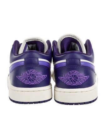 Jordan 1 Low Sky J Sneakers