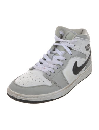 Jordan 1 Mid Light 'Smoke Grey' (W) Athletic Sneakers
