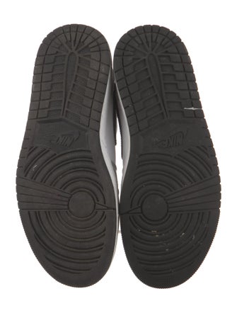 Jordan 1 Mid Light 'Smoke Grey' (W) Athletic Sneakers