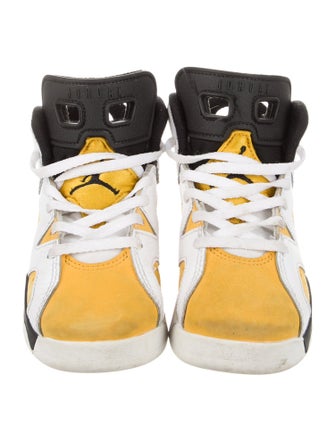 Jordan High Top Sneakers