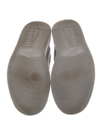 Jordan 1 SE 'Metallic Silver' Sneakers