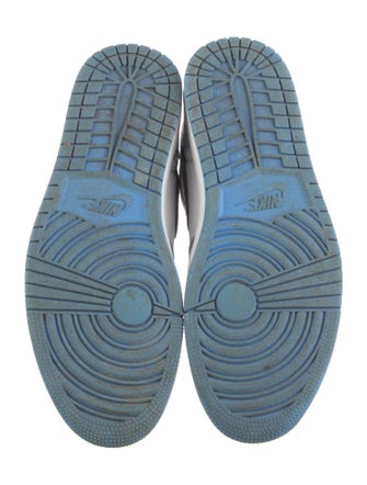 Jordan 1 Retro High OG University Blue Sneakers