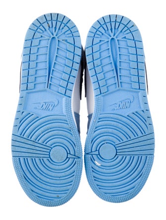 Jordan Boys' 1 Retro High OG Sneaker