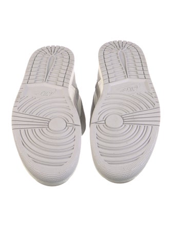 Jordan 1 Mid SE 'Neutral Grey Sail' Sneakers