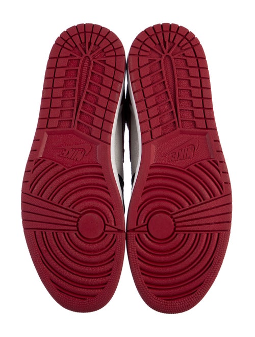 Jordan PE High Oklahoma Sooners Athletic Sneakers