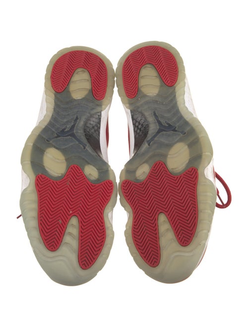 Jordan Jordan 11 Retro Sneakers
