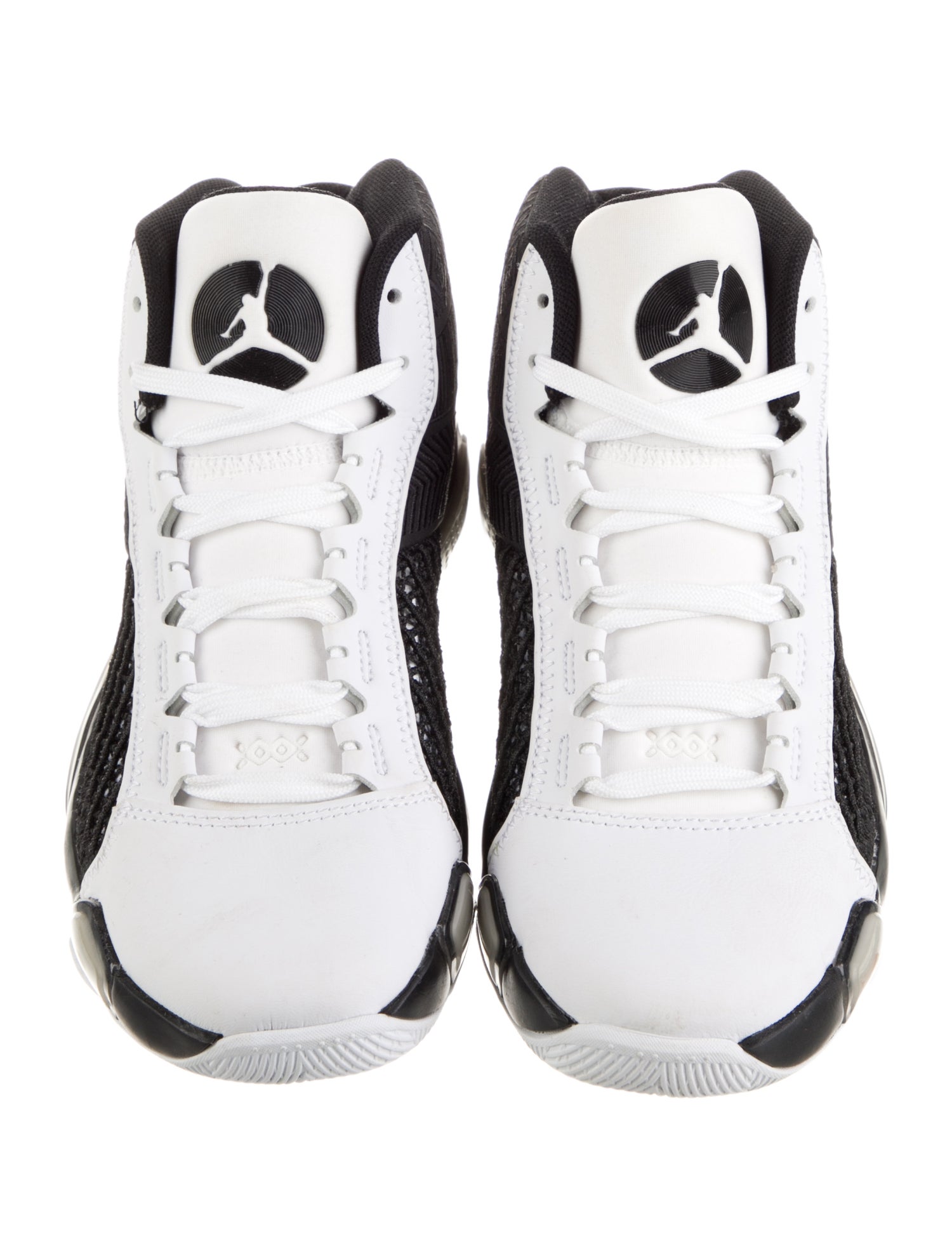 Jordan Kids' 38 'Fundamental' (GS) Sneakers