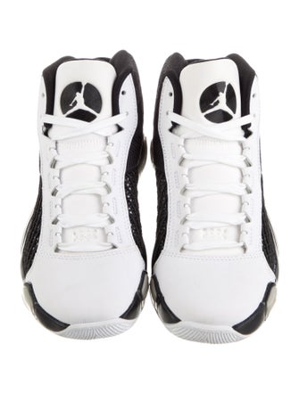 Jordan Kids' 38 'Fundamental' (GS) Sneakers