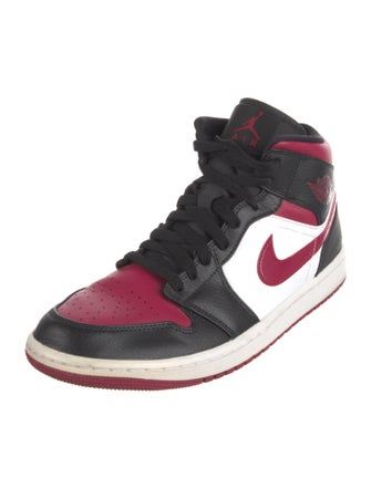 Jordan 1 Mid 'Bred Toe' Sneakers