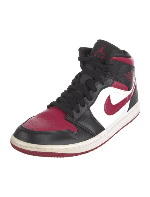 Jordan 1 Mid 'Bred Toe' Sneakers