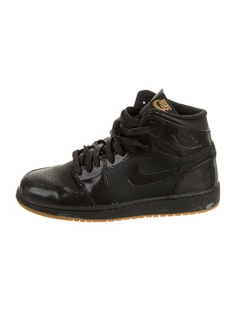 Jordan Kids' 1 Retro 'Black Gum' (GS) Sneakers