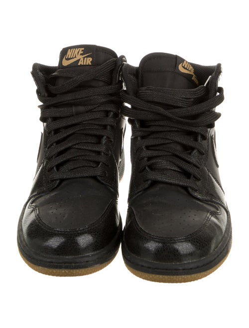 Jordan Kids' 1 Retro 'Black Gum' (GS) Sneakers