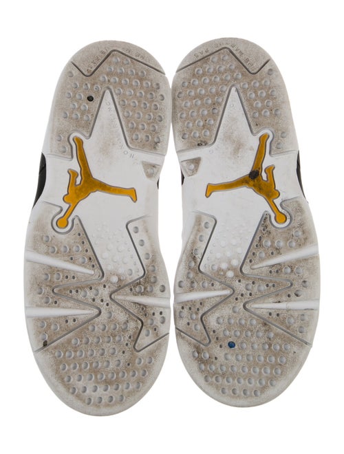 Jordan High Top Sneakers