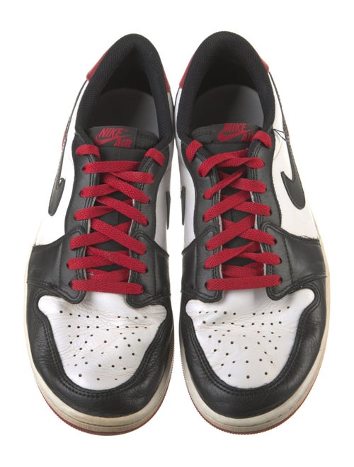 Jordan 1 Retro Low OG Black Toe (2023) Sneakers