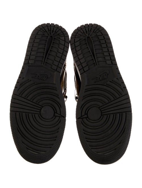 Jordan 1 Mid SE GS 'Metallic Gold Black'