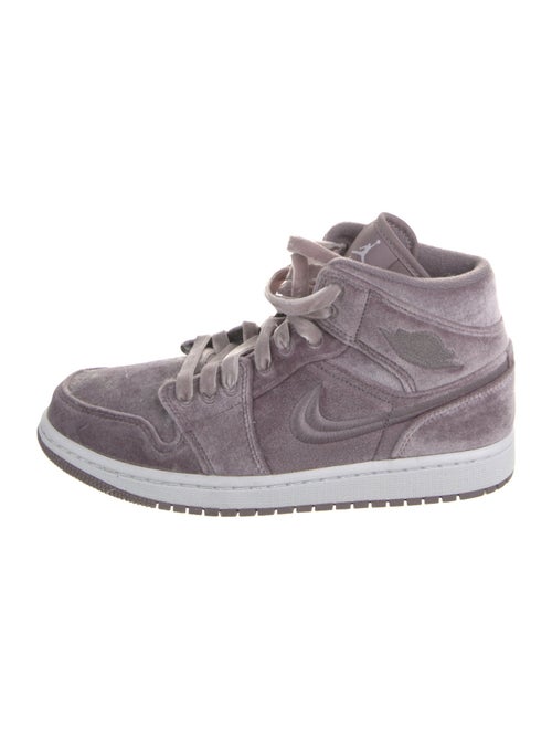 Jordan Jordan 1 Mid SE Purple Velvet Wedge Sneakers