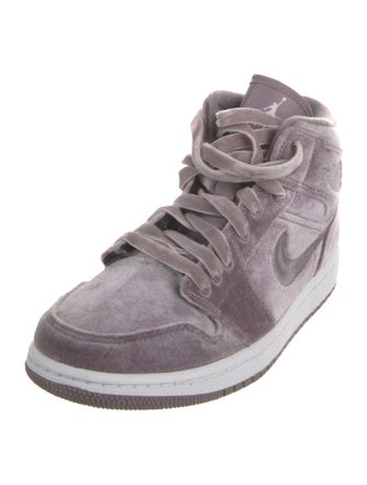 Jordan Jordan 1 Mid SE Purple Velvet Wedge Sneakers