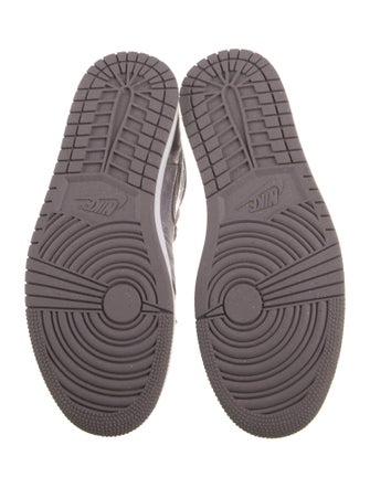 Jordan Jordan 1 Mid SE Purple Velvet Wedge Sneakers