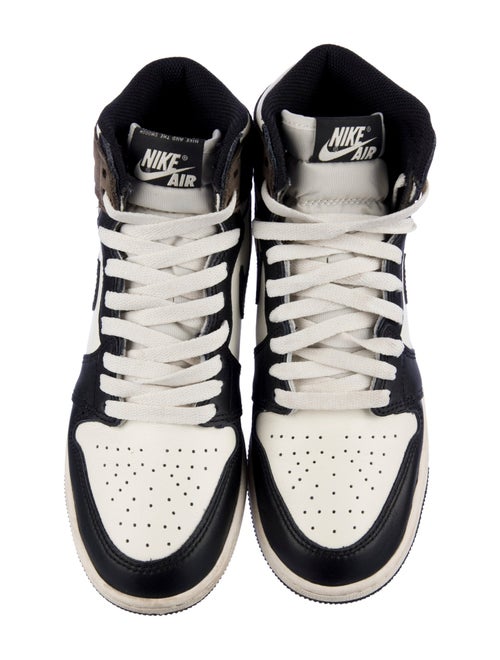 Jordan Boys' 1 Retro 'Dark Mocha' (GS) High Top Sneakers