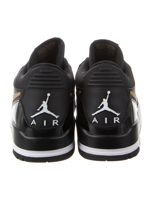 Jordan Legacy 312 Sneakers