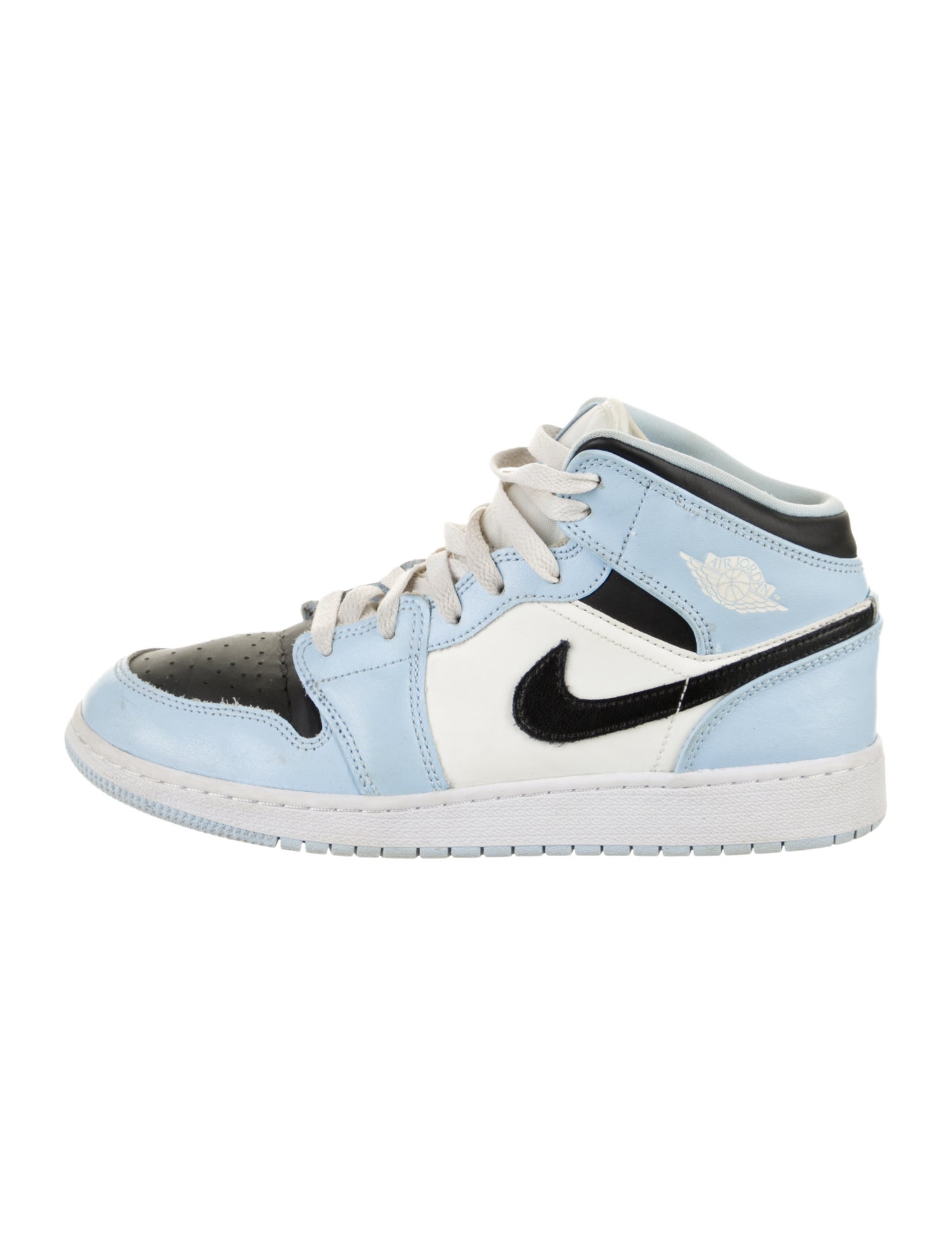 Jordan kid girls' blue and white shoes
