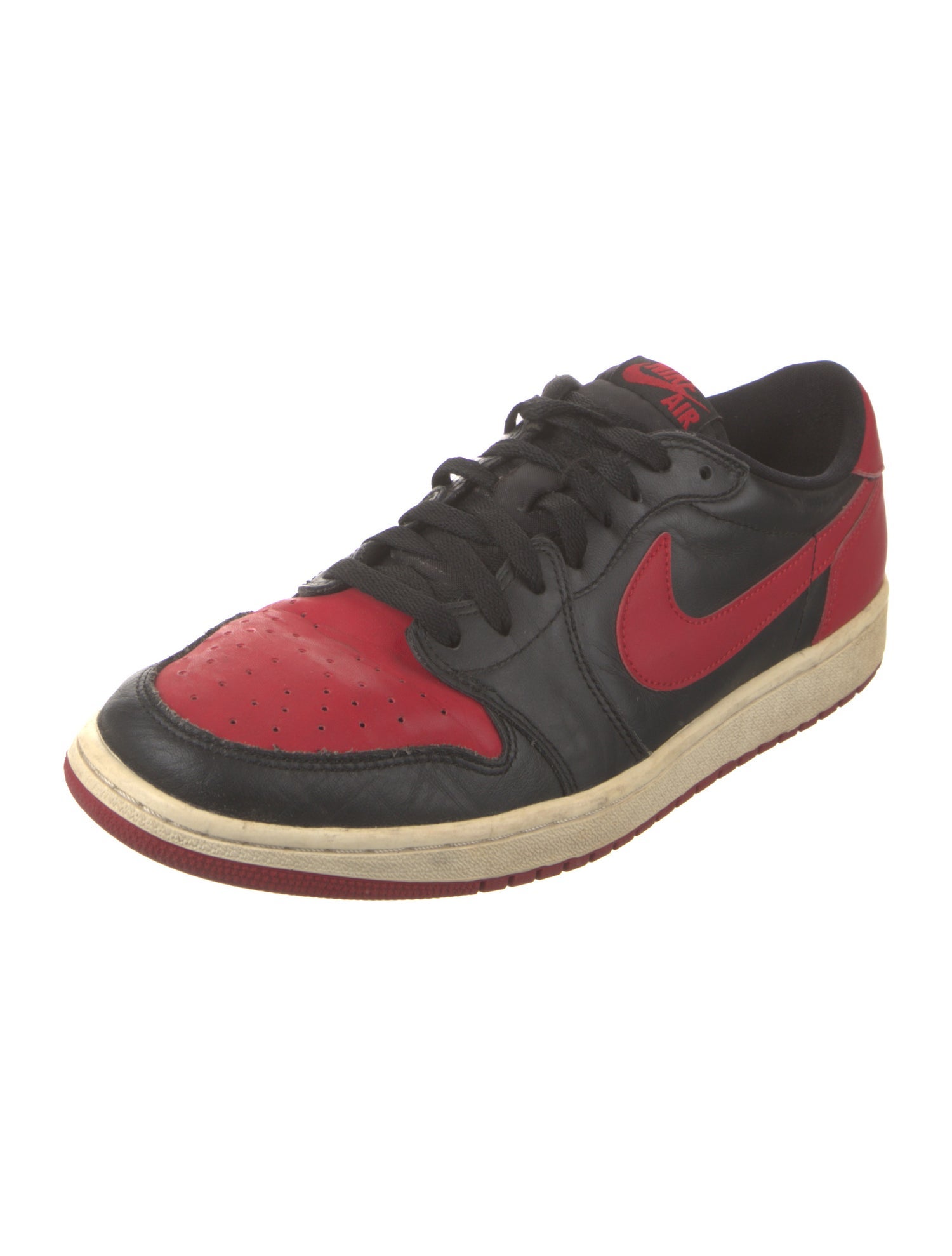 Jordan 1 Retro Low 'Bred' Sneakers