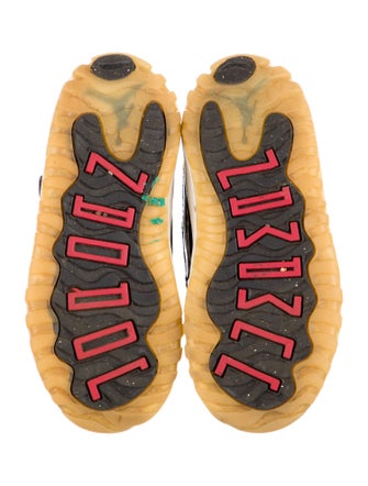 Jordan Boys' 11 Retro High Top Sneakers (TD)