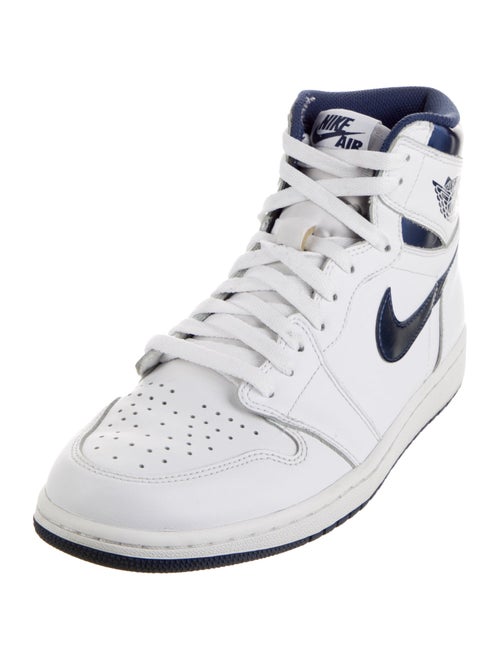Jordan 1 Retro OG 'Metallic Navy' Sneakers