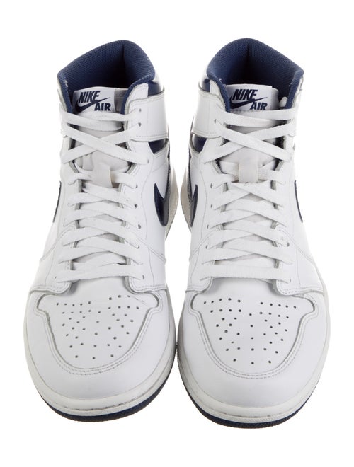 Jordan 1 Retro OG 'Metallic Navy' Sneakers