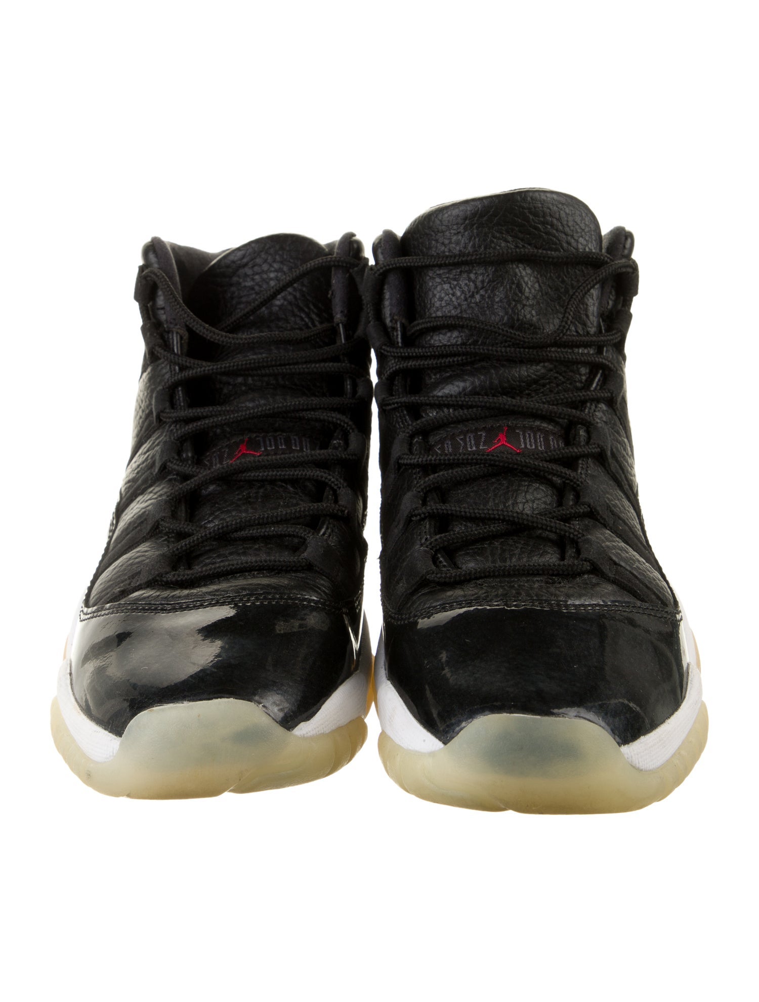 Jordan 11 Retro Boys' High-Top Sneaker