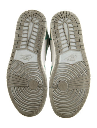 Jordan 1 Retro High Turbo Green Sneakers