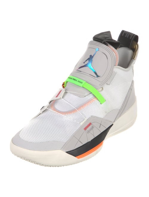 Jordan Mesh Printed Sneakers