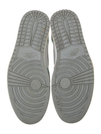 Jordan 1 Retro High 'Turbo Green' Sneakers