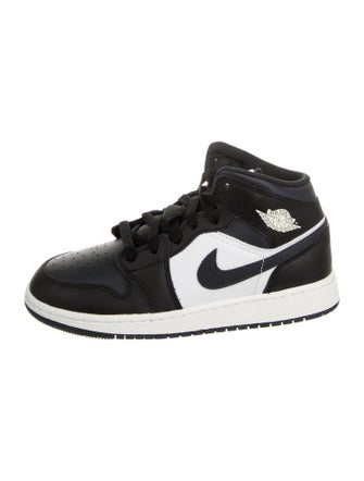 Jordan Kid Boys' 1 Mid 'Off Noir Toe' Sneakers