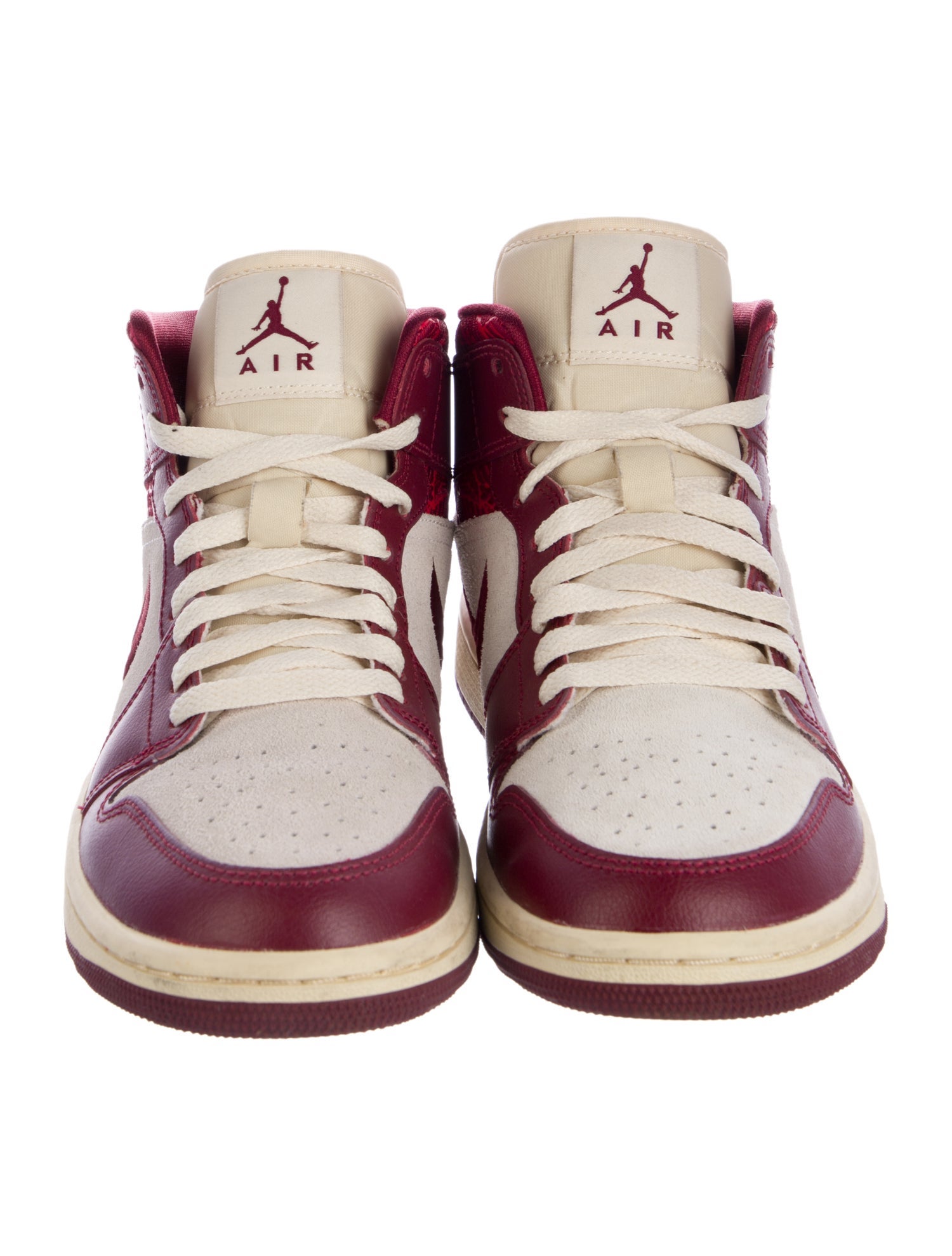 Jordan kid boys' red and white shoes