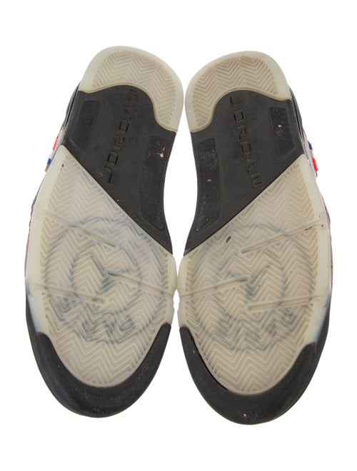 Jordan Boys' 5 Retro Low Sneakers