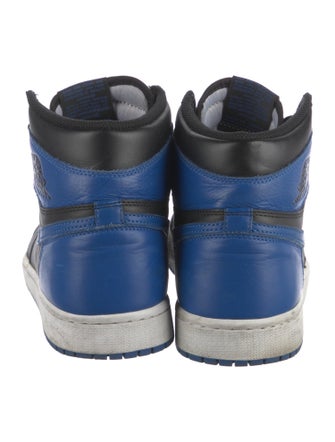 Jordan 1 Retro Royal (2017) Sneakers