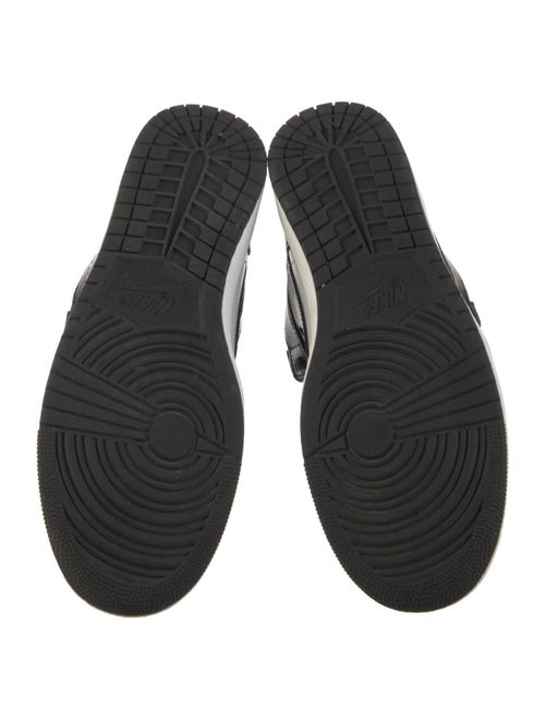 Jordan 2022 Leather Sneakers