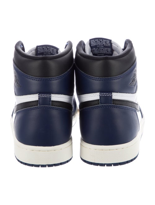 Jordan 1 Retro High OG Midnight Navy Sneakers