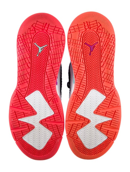 Jordan Boys' Mars 270 White Hyper Violet (GS) High Top Sneakers